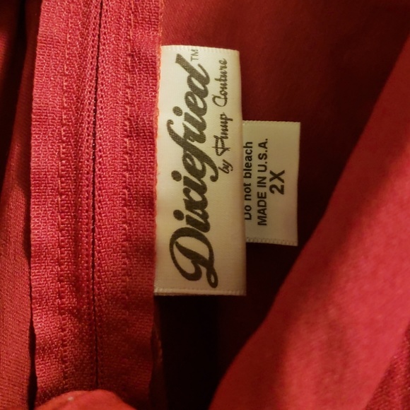 Red - Picture 5 of 5